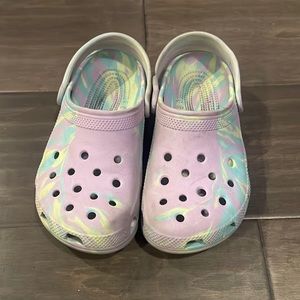 Crocs clogs- tie dye size J2